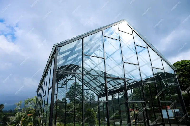 Imagem ilustrativa de Coberturas em vidro temperado